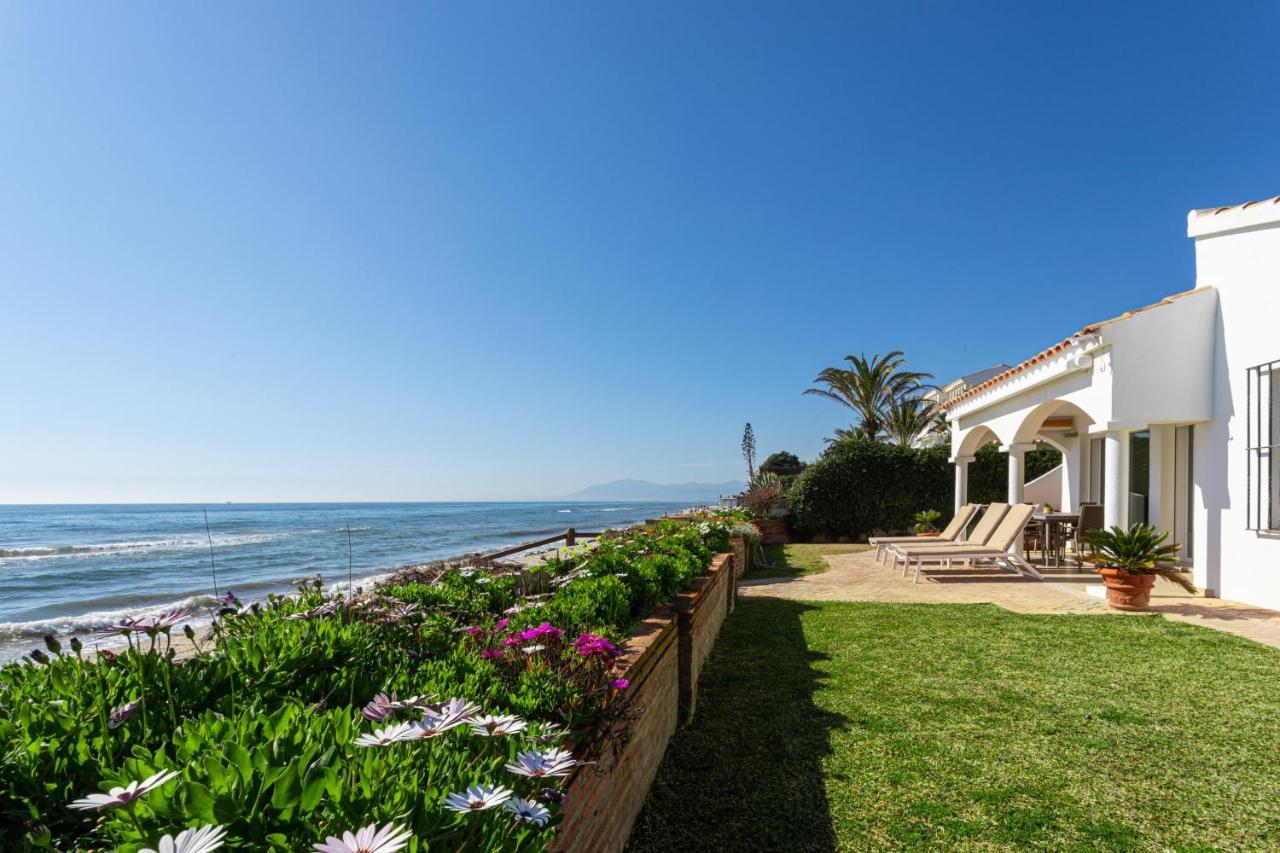 Villa con encanto en primera línea de Mar Marbella Exterior foto